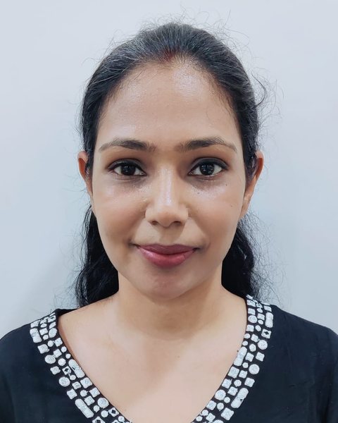 Ms. Gayatri Kaur, Treasurer of Savaaya